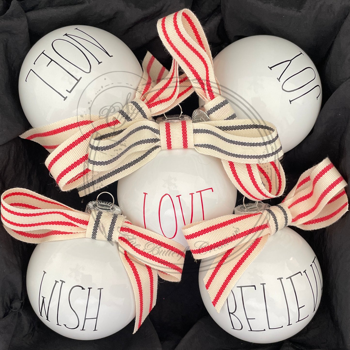 Set of 5 - RD Thin letters Ornaments